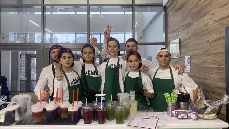 Bubble tea бар в гимназии им Е.И. Примакова